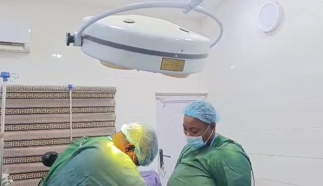 Surgical team at work in the operating theatre